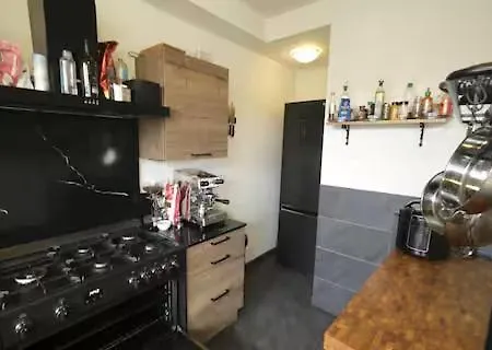 Apartman Steps To The Harbour, Steps To The Beach! *