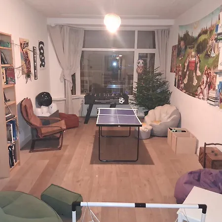 Steps To The Harbour, Steps To The Beach! *