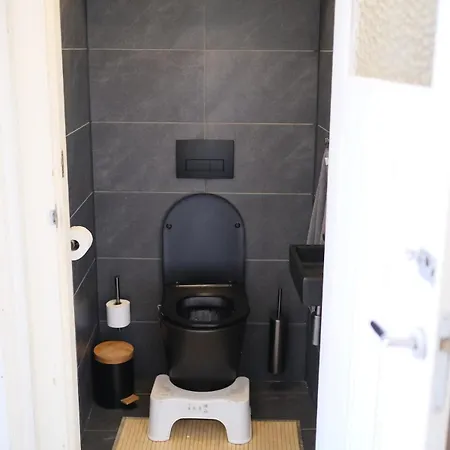 Steps To The Harbour, Steps To The Beach! Apartman Hága