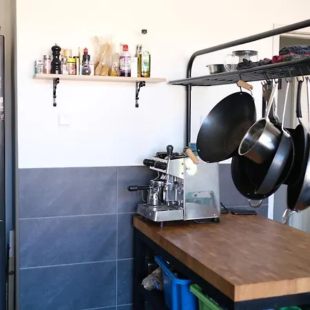 Steps To The Harbour, Steps To The Beach! *