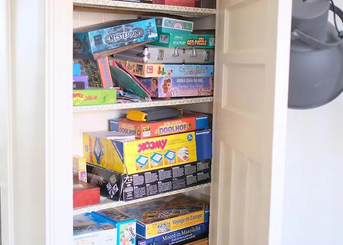 Apartament Steps To The Harbour, Steps To The Beach!