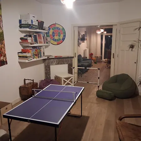 Steps To The Harbour, Steps To The Beach!