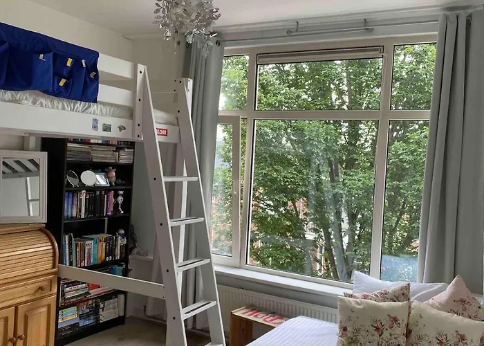 Apartman Steps To The Harbour, Steps To The Beach! Hága